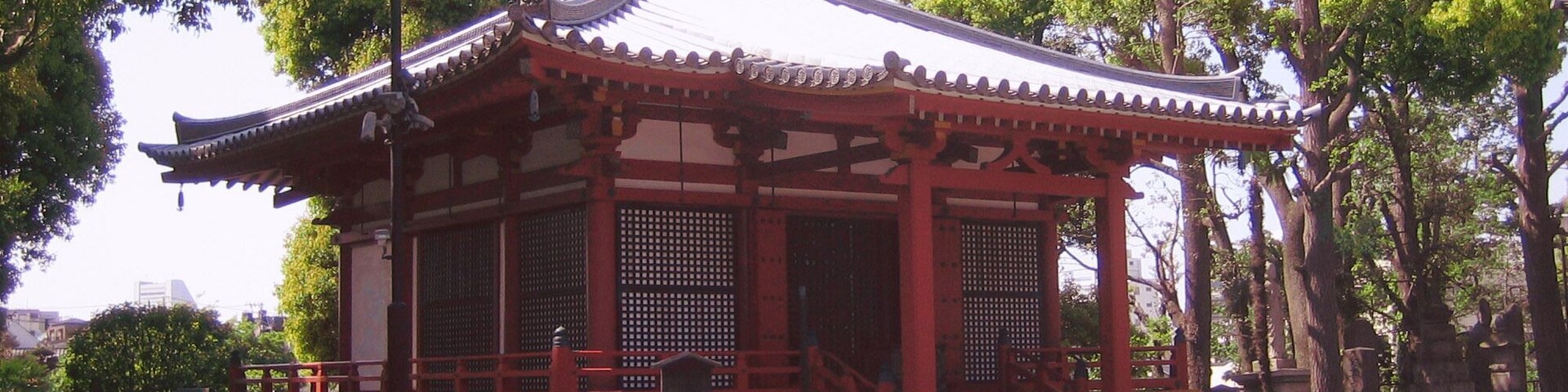 Mikagedō (Daishidō) hall of Hōsen-ji temple in Nakano, Tokyo, Japan