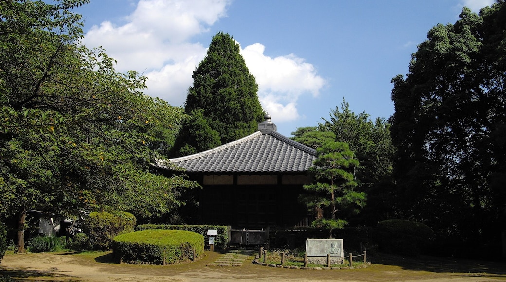 中野区立哲学堂公園(四聖堂)