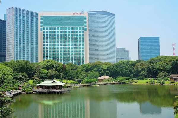 The Hamarikyu garden is a lovely green space within Tokyo city limits.