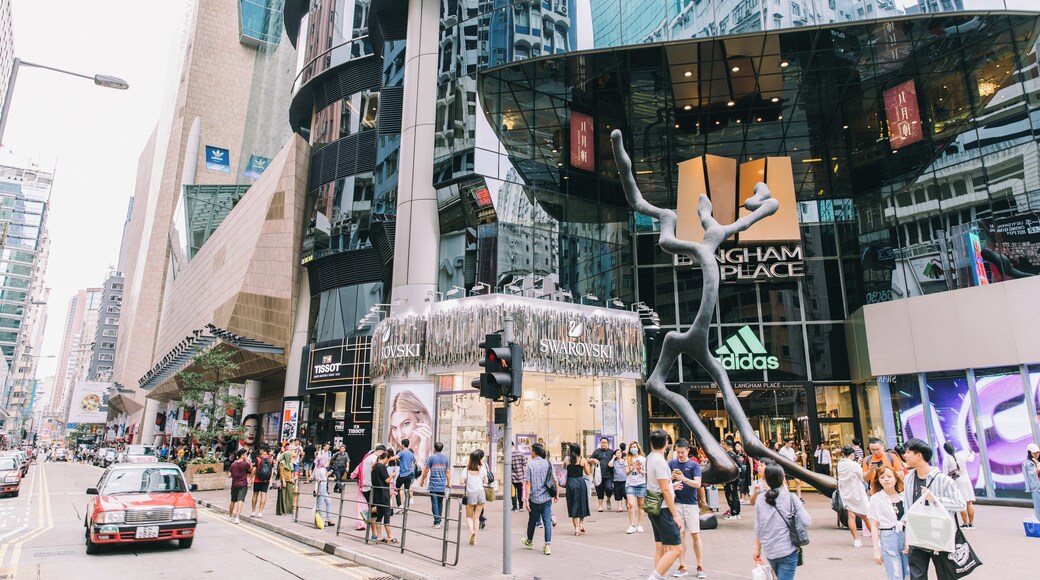 HongKong_LanghamPlaceMall_6181353-02