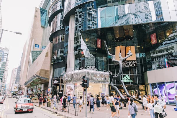 HongKong_LanghamPlaceMall_6181353-02