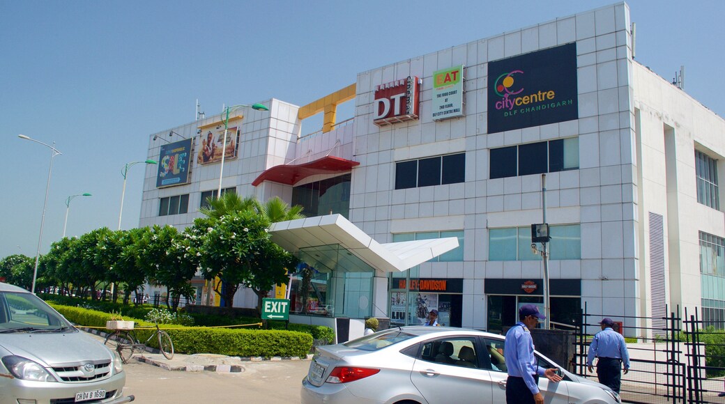 Rajiv Gandhi Chandigarh Technology Park showing a city
