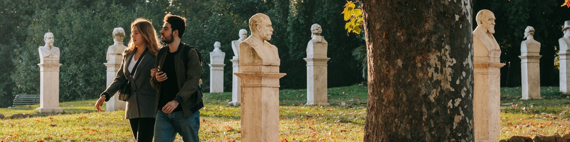 Passeggiata del Gianicolo showing a garden and a sunset as well as a couple