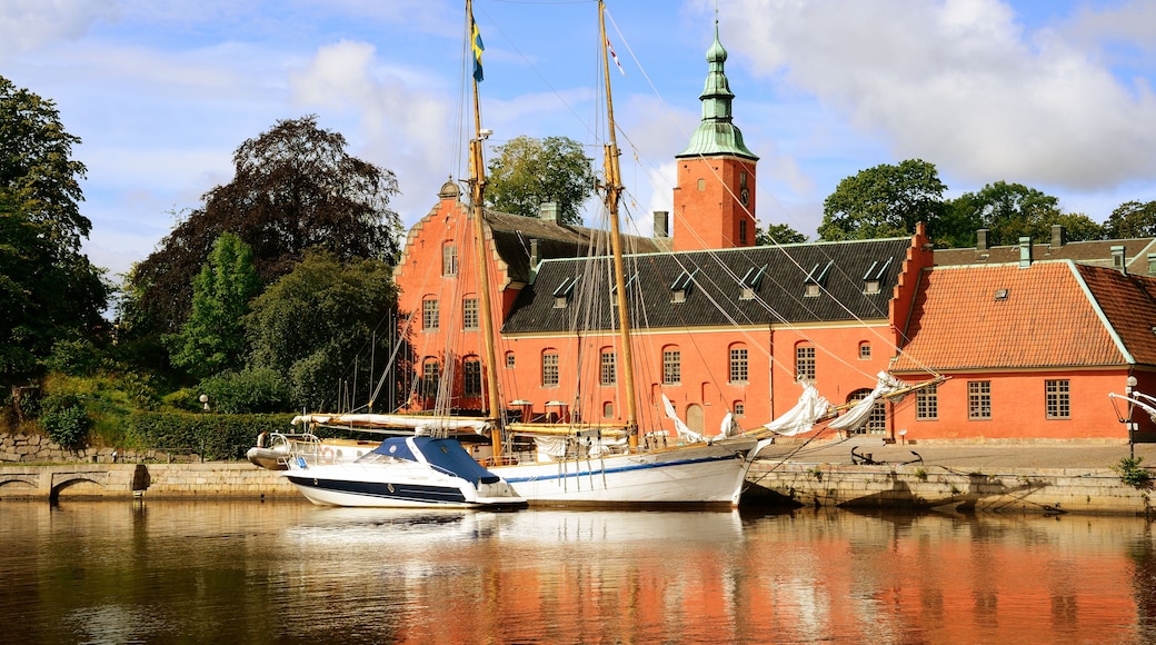 哈尔姆斯塔德城堡