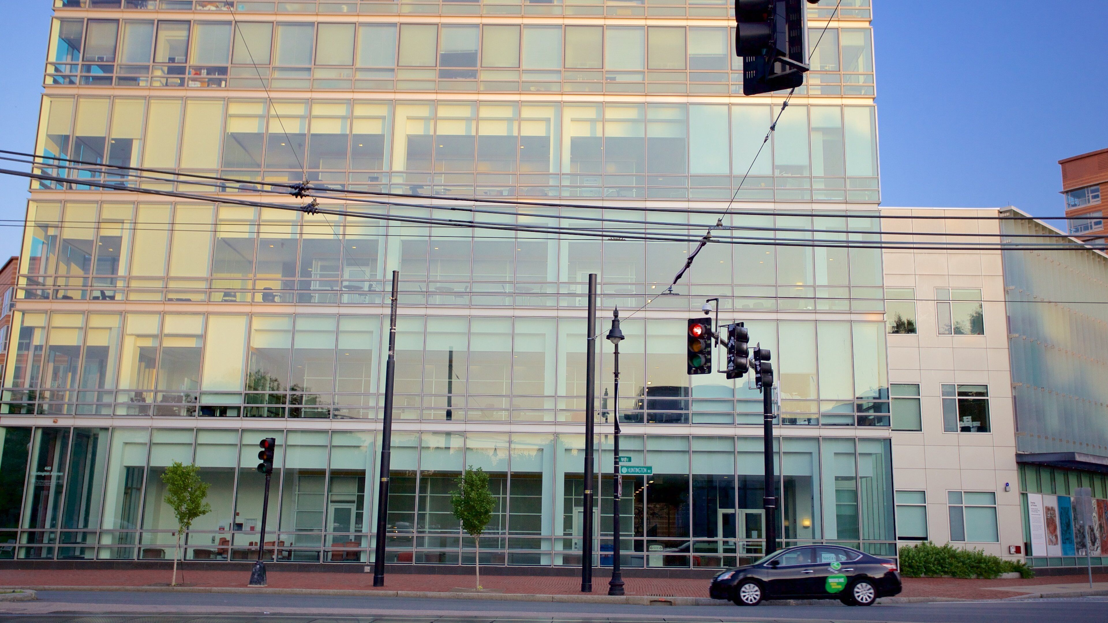 Kenmore Square mostrando escenas cotidianas