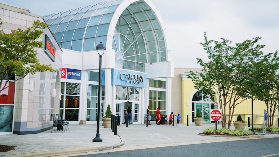 Charlotte_CarolinaPlace_6182627_0002