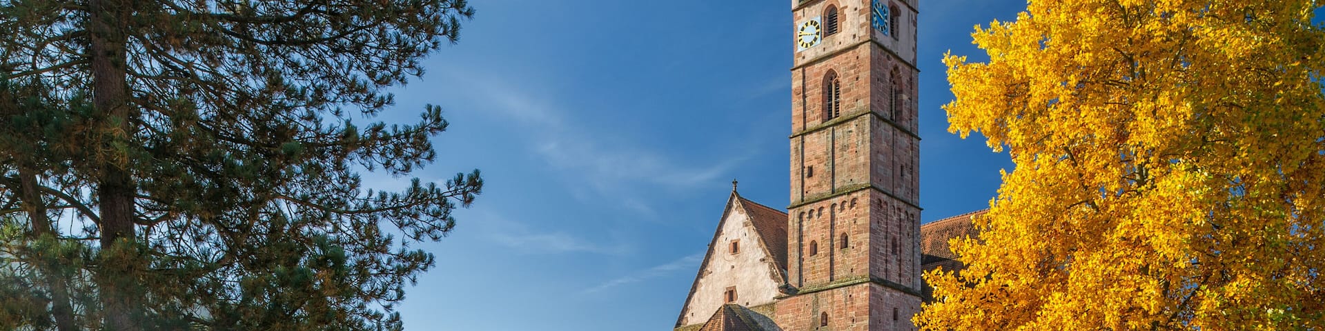Kloster Alpisbach im Herbst