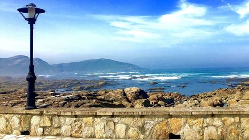 The Costa da Morte or "Coast of Death" forms part of the Galician coast in north west Spain and gets its name from the large number of shipwrecks in this area.
Well maintained roads follow the coast closely from Muxia to Cee and offer some spectacular views ... and challenging riding!