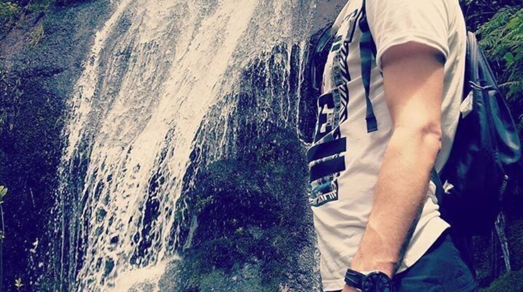 Laja Waterfall / Preguiça Trail
Location: Peneda-Gerês National Park, Terras de Bouro, Portugal.