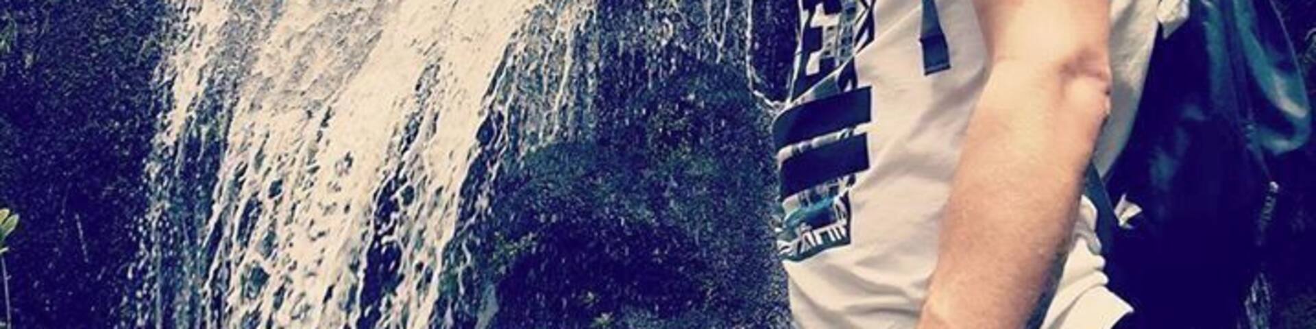 Laja Waterfall / Preguiça Trail
Location: Peneda-Gerês National Park, Terras de Bouro, Portugal.