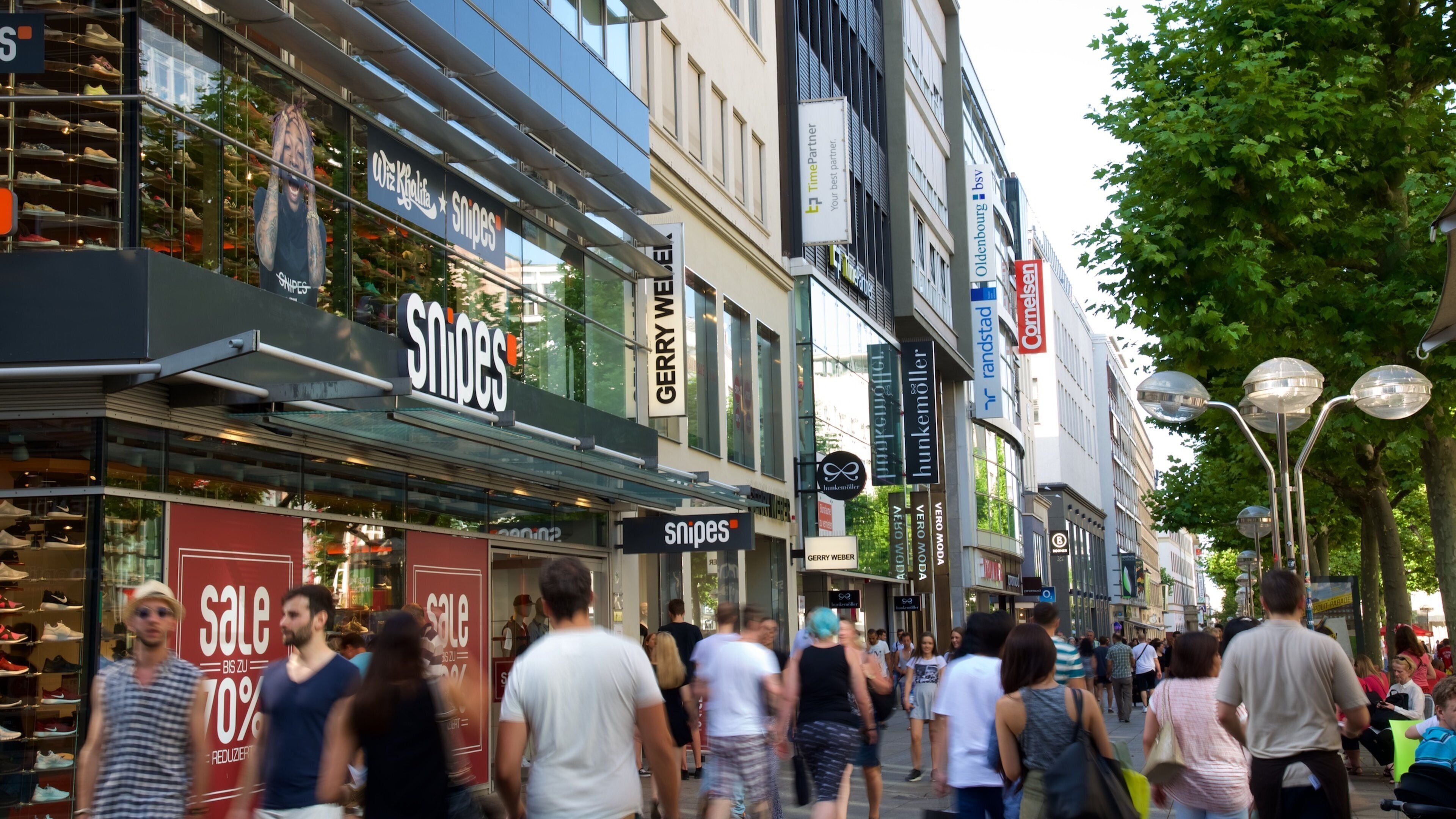 Stuttgart as well as a large group of people