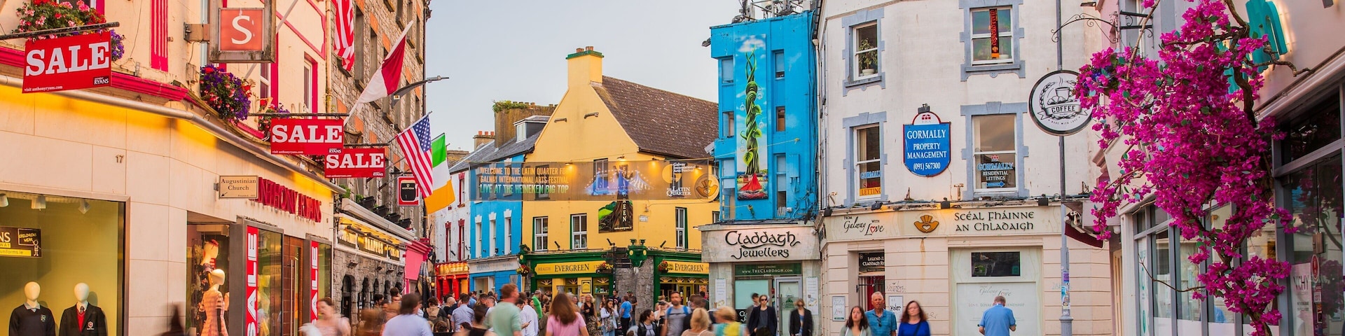 Latin Quarter showing street scenes and a city