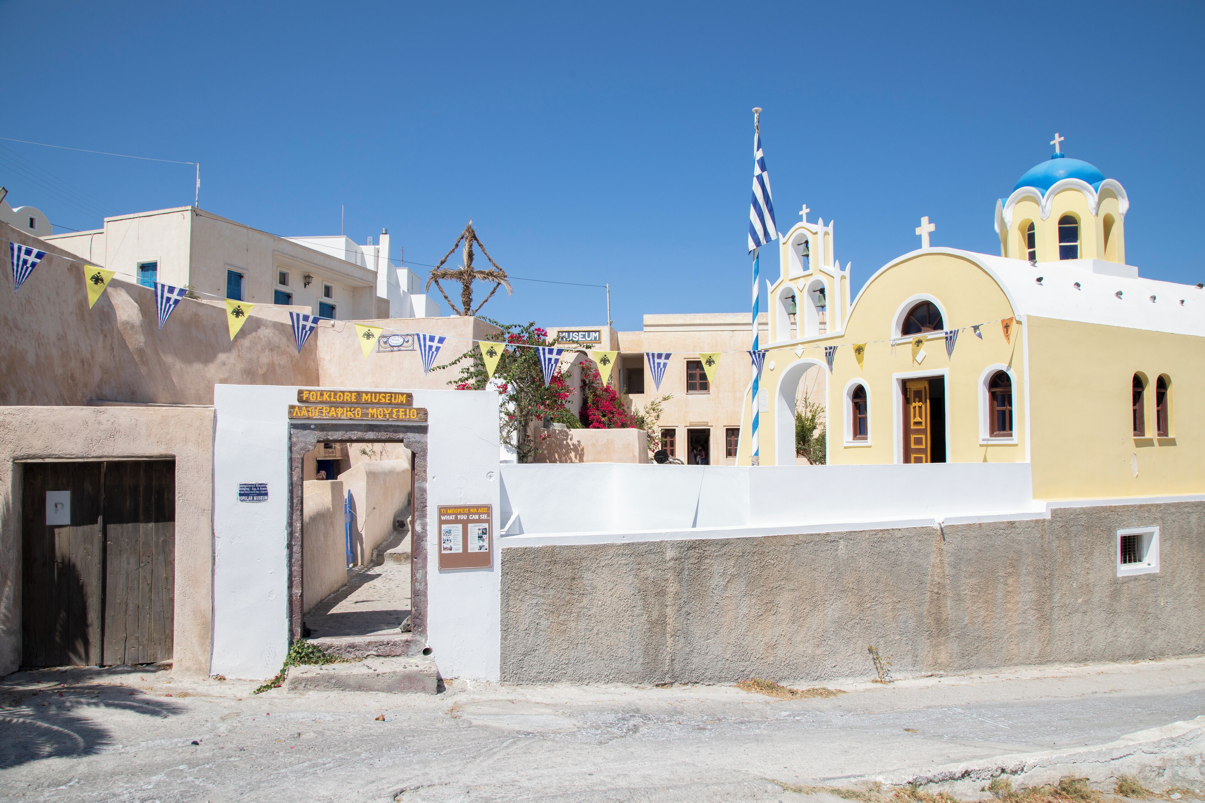 Santorini_SantoriniFolkloreMuseum_6183953_17