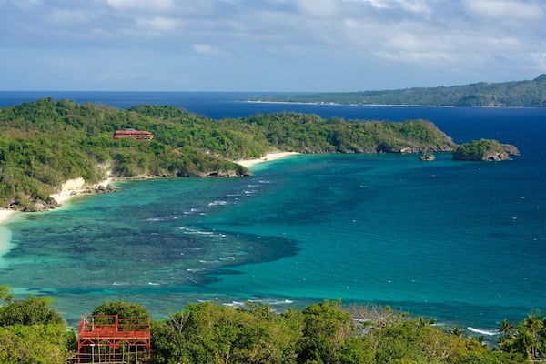 Mt. Luho showing island views, tropical scenes and a sandy beach