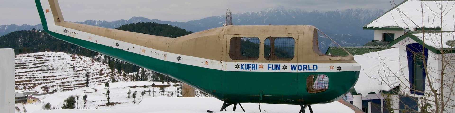 Kufri Fun World qui includes un aéronef et aéronef