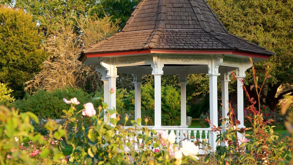Bush House Museum which includes a park