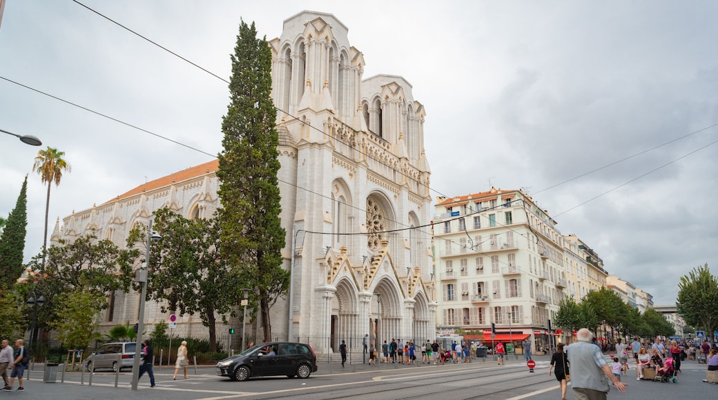 Basilique Notre Dame showing heritage architecture and a church or cathedral