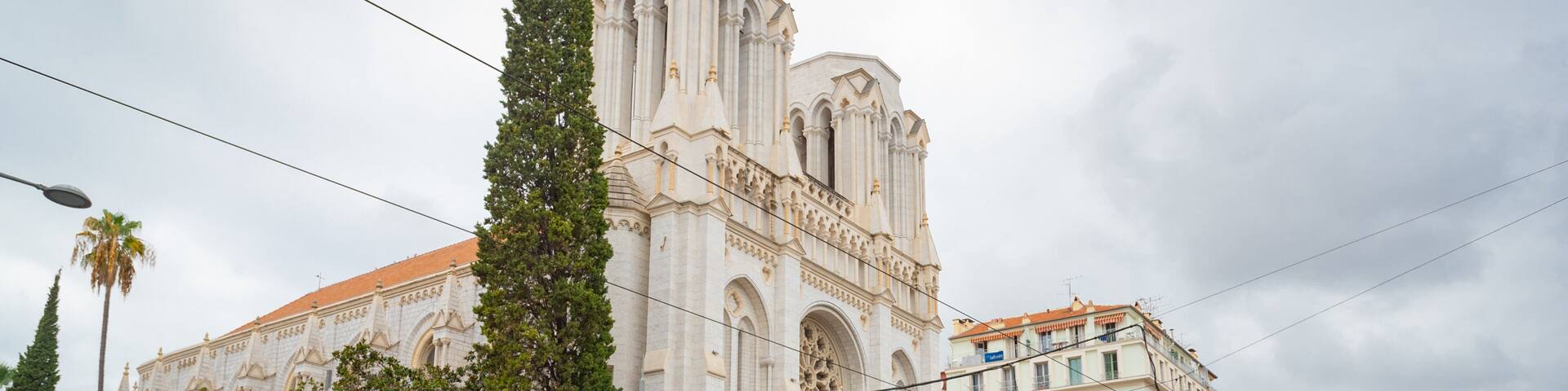 Basilique Notre Dame showing heritage architecture and a church or cathedral