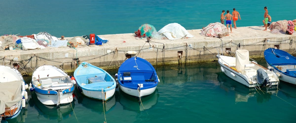 Gallipoli Port which includes a marina and general coastal views