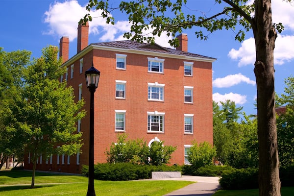 Bowdin College som viser en have