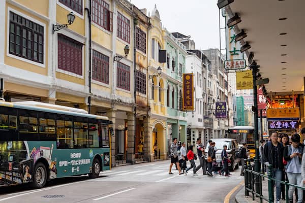Almeida Ribeiro Street which includes a city and street scenes