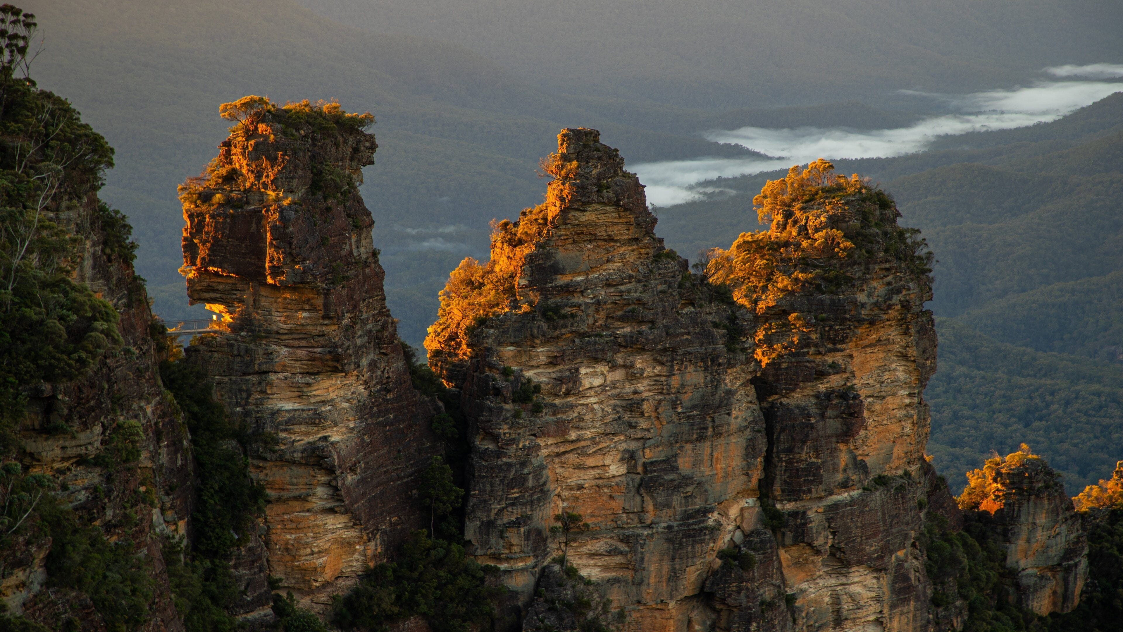Three Sisters showing a gorge or canyon and landscape views