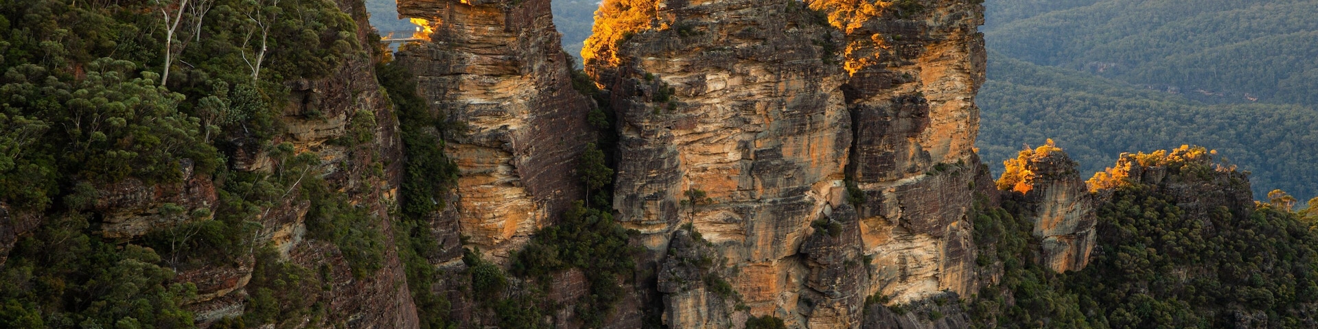 Three Sisters showing landscape views and a gorge or canyon