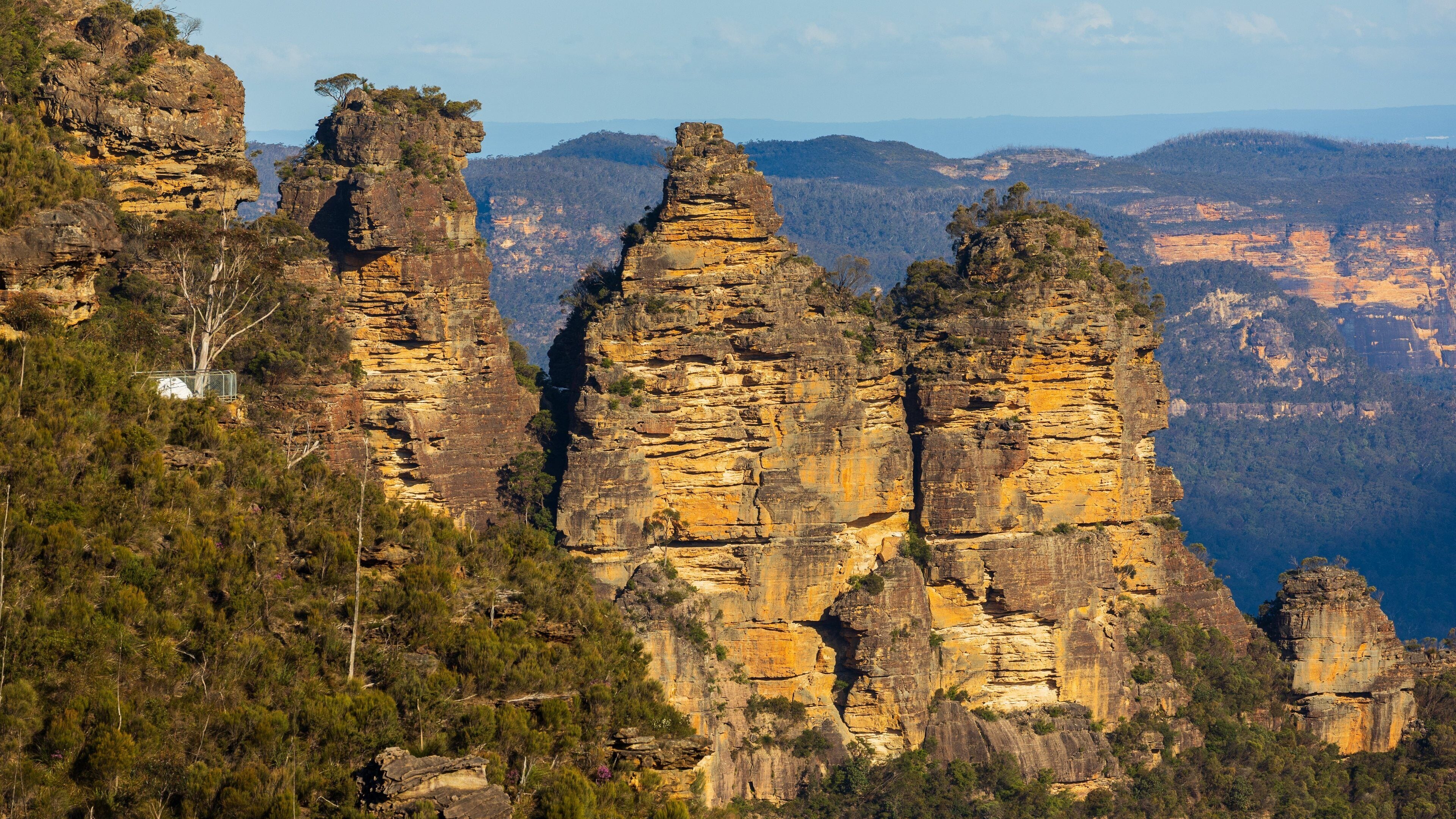 Three Sisters which includes a gorge or canyon