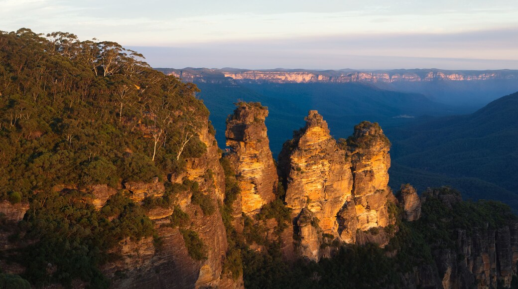 The iconic Three Sisters in the Blue Mountains