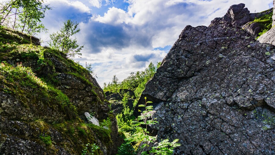 Mountains Apatite. Ski resort- Arctic region of Russia is a popular hiking trail