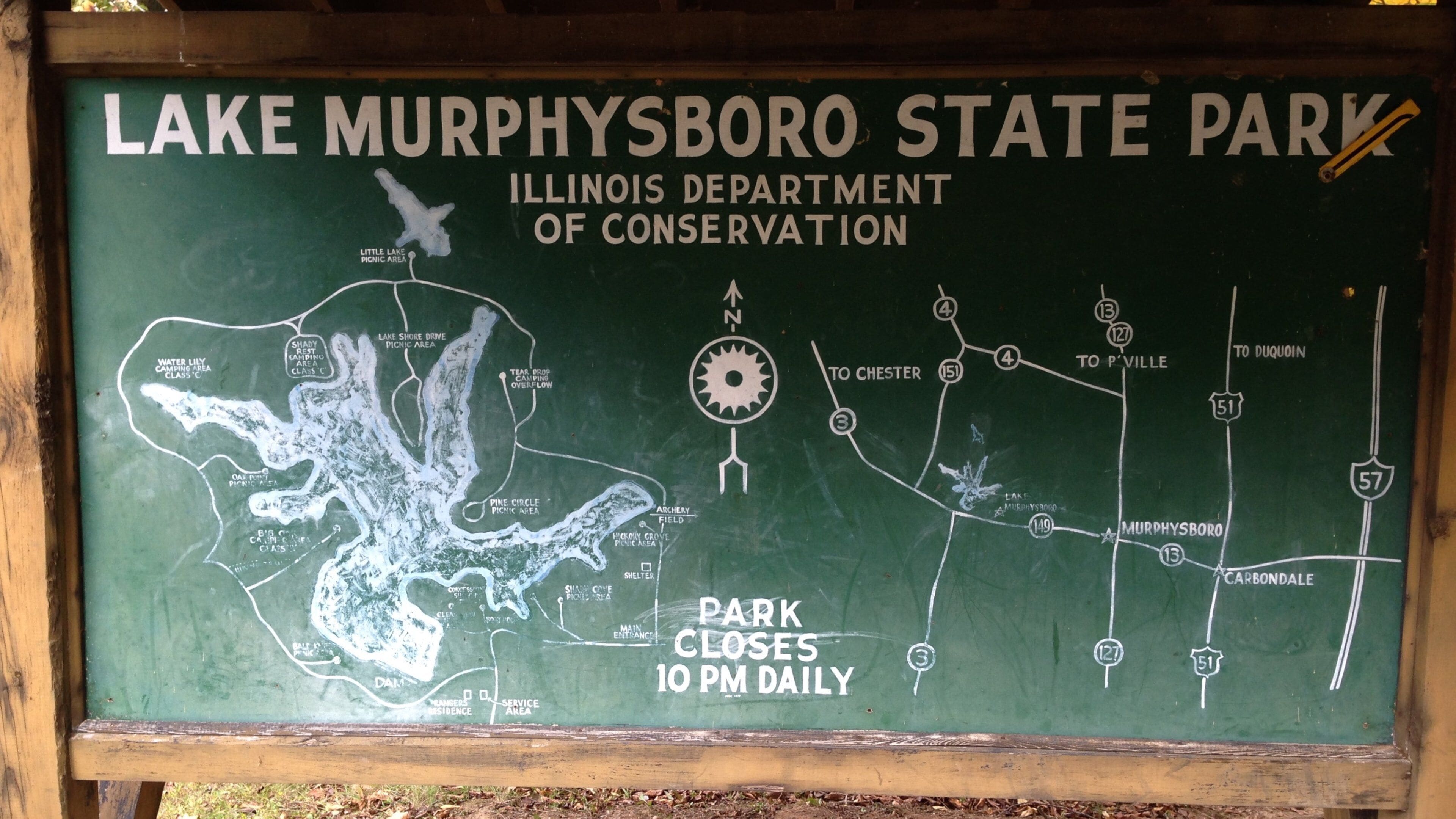 Lake Murphysboro delstatspark som viser skilt