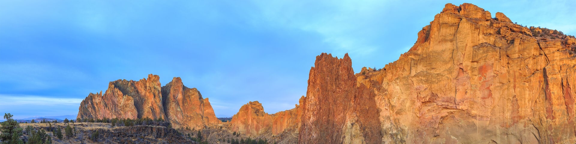 Sunrise at Smith Rock State Park in Central Oregon