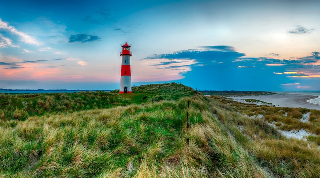 Sylt am Strand Panorama Abendstimmung am Leuchtturm