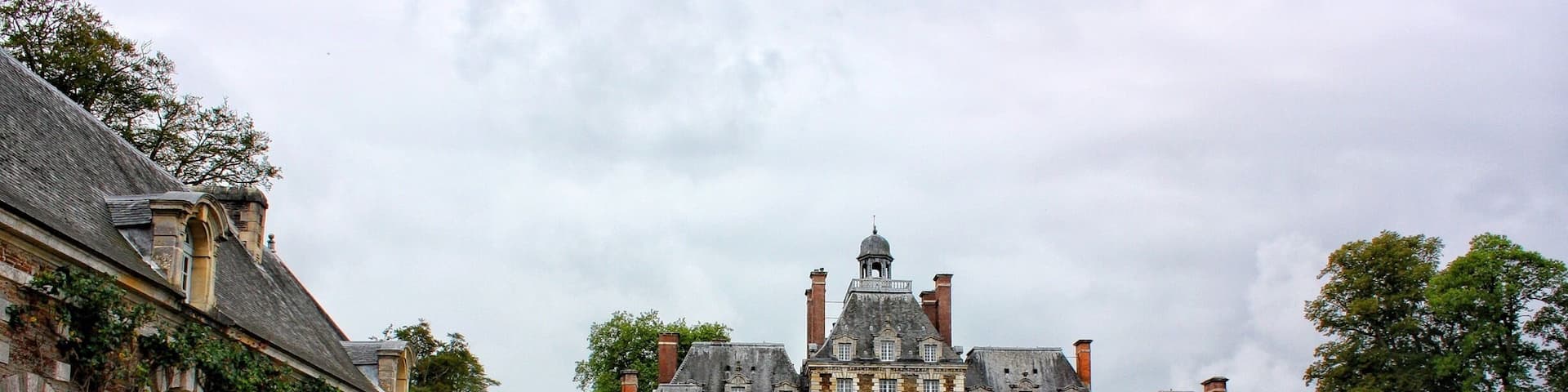 The Castle was constructed in 1631 , by the architect Francois Mansard . There is also the airship museum the place very well known , "the dream of
Malcolm Forbes " the famous American man bought this castle after the war in 1945) 🎈, airship, hot air balloon 🎈.and there is also a beautiful garden .