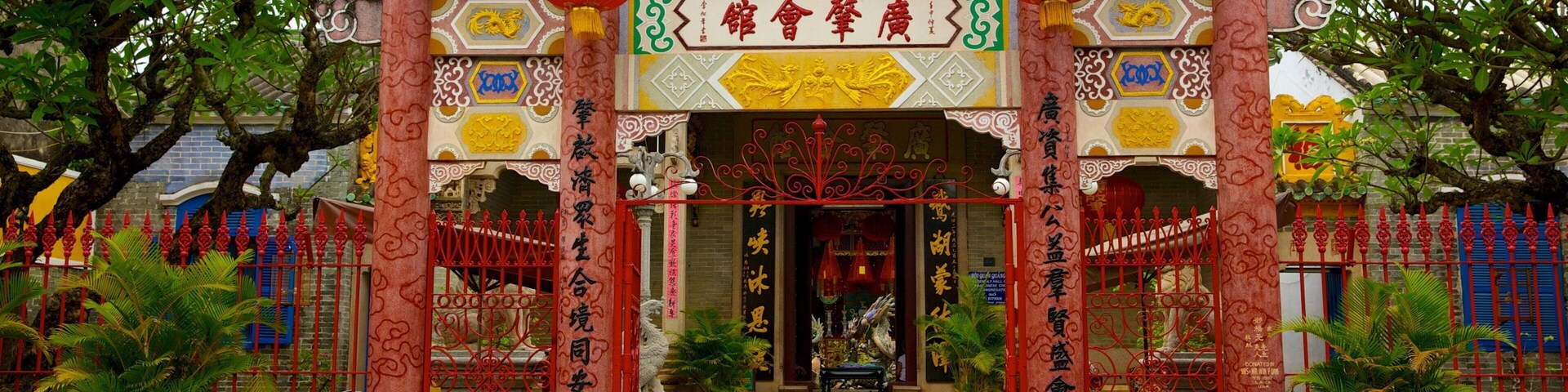 Assembly Hall of the Cantonese Chinese Congregation featuring views and heritage architecture