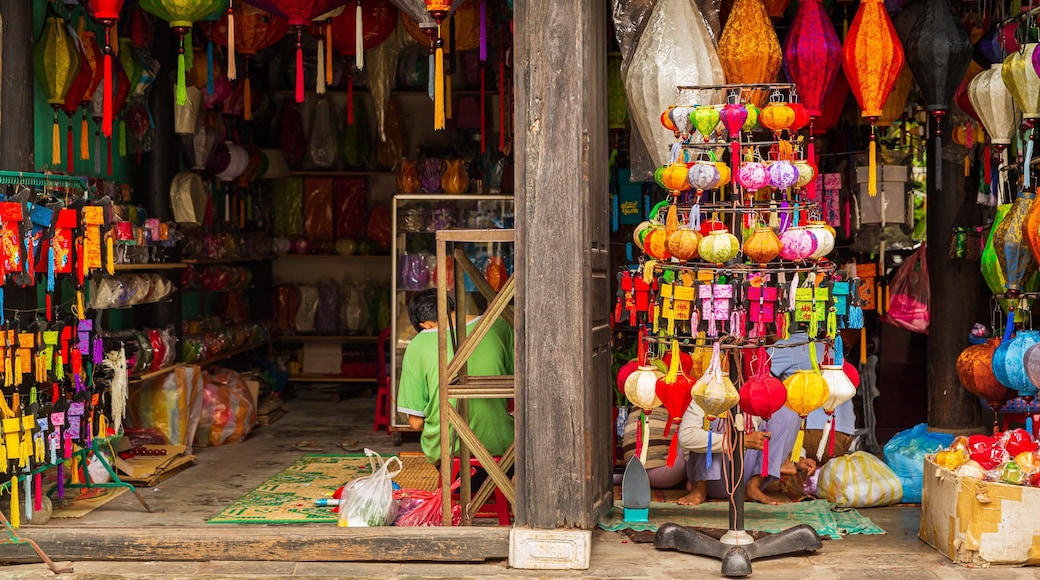 Hoi An Ancient Town which includes markets