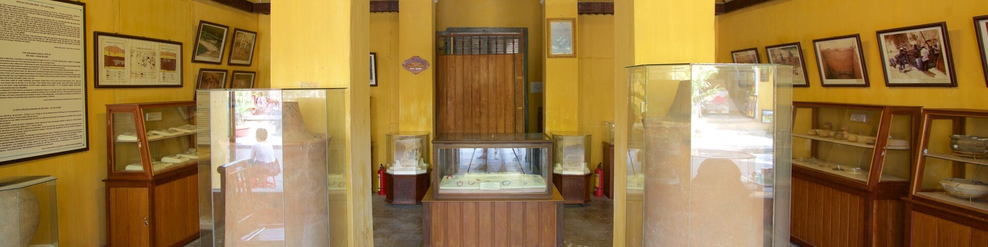 Sa-Huynh-Kulturmuseum welches beinhaltet Innenansichten