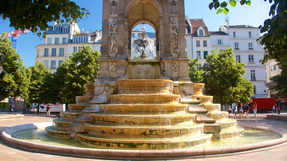 1st Arrondissement showing heritage elements and a fountain