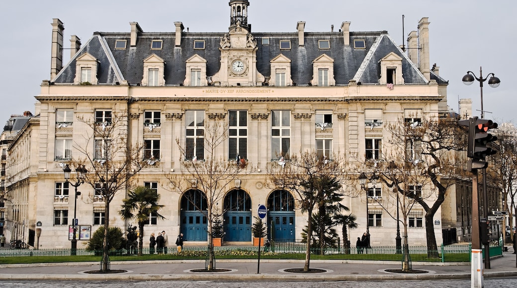 Paris, La mairie du 13e arrondissement place d'Italie.