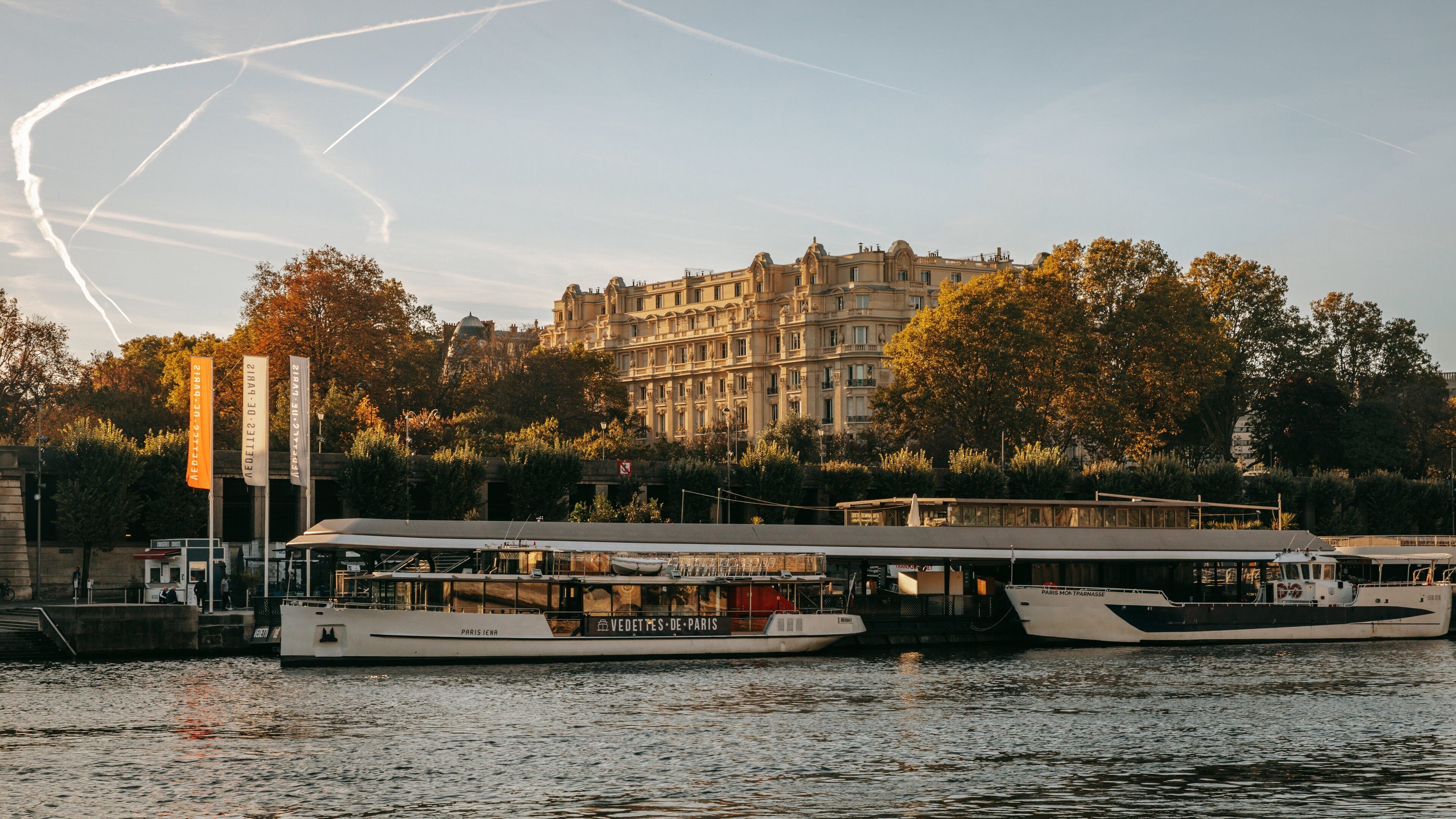 16th Arrondissement which includes cruising, a river or creek and a sunset
