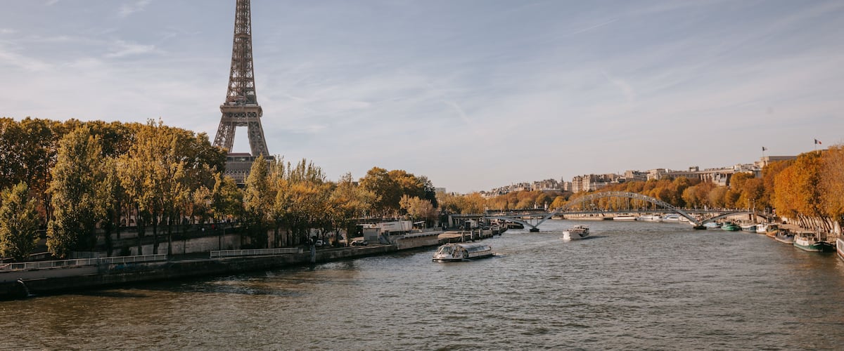 16th Arrondissement featuring boating, a bay or harbor and a monument