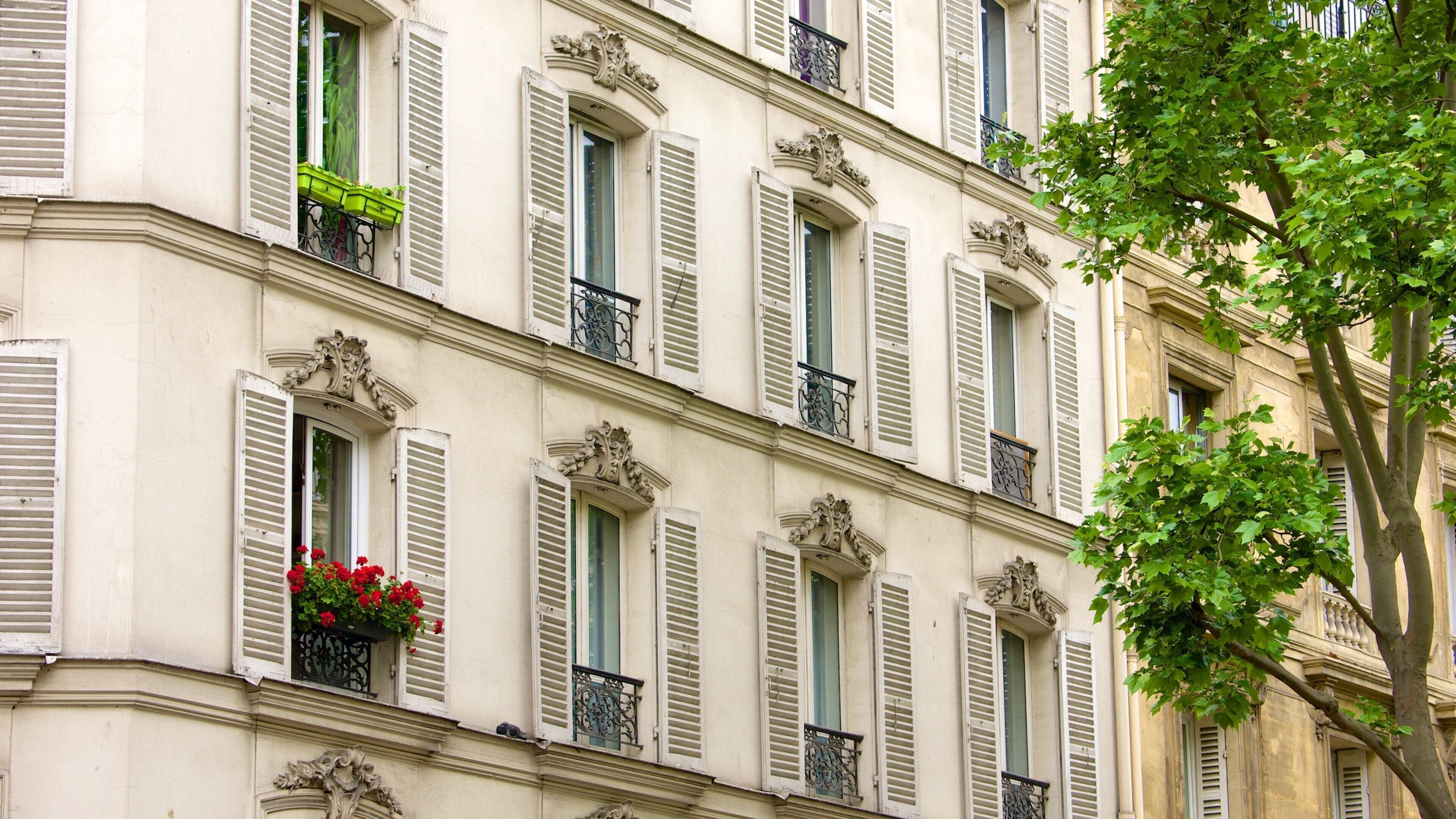 17e arrondissement qui includes patrimoine historique
