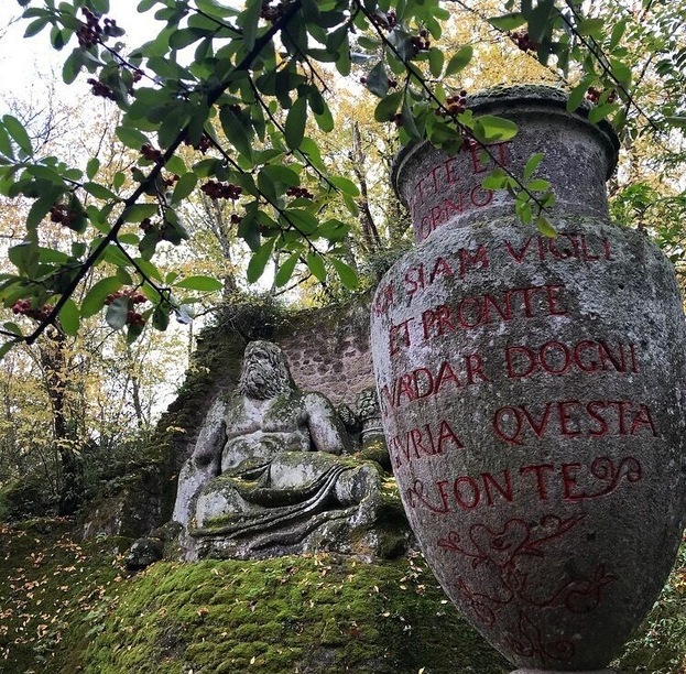 Interesting little find in Bomarzo. Same architect as Villa d’Este, definitely a different feel and style.
