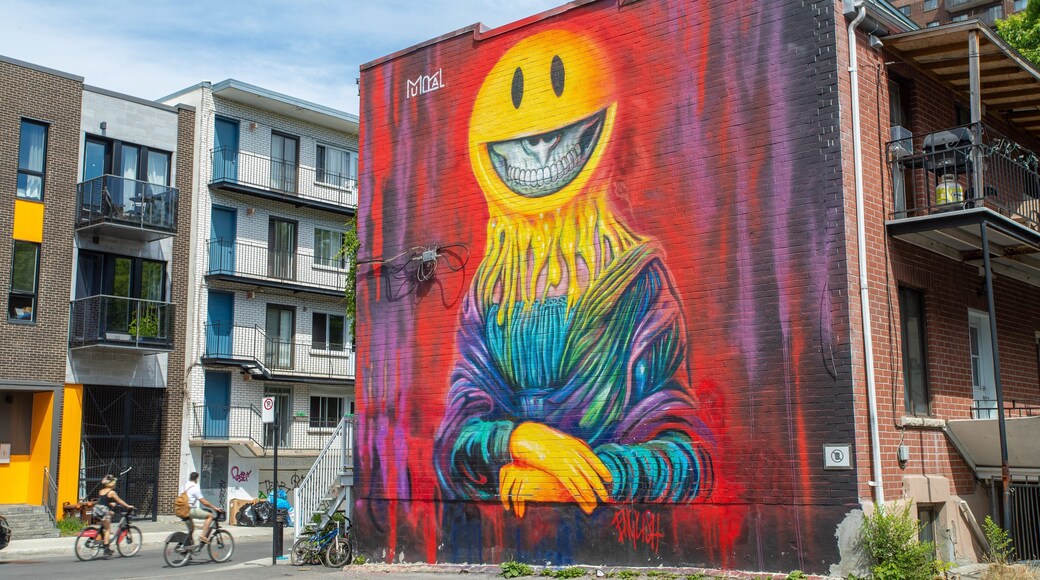 Saint Laurent Boulevard which includes outdoor art