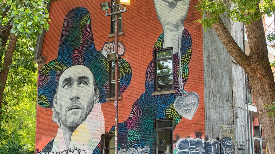 Saint Laurent Boulevard showing outdoor art