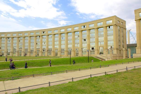 Esplanade de l\'Europe mit einem moderne Architektur