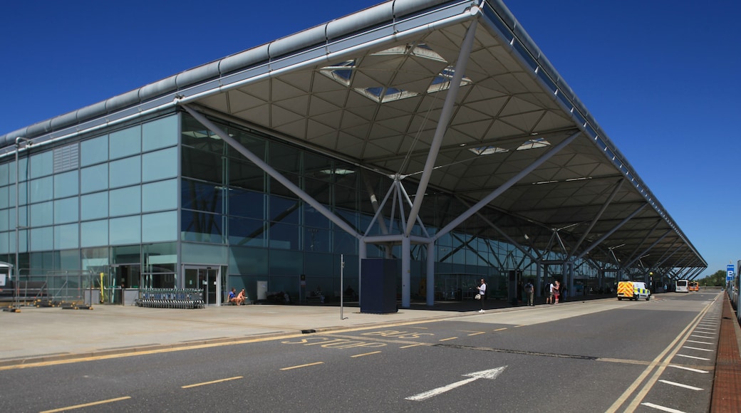 Passenger Terminal Building, Stansted Airport, Essex, UK