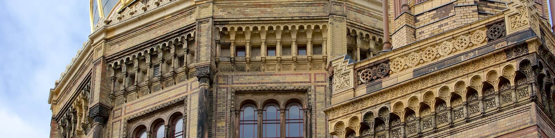 Torstrasse showing a castle