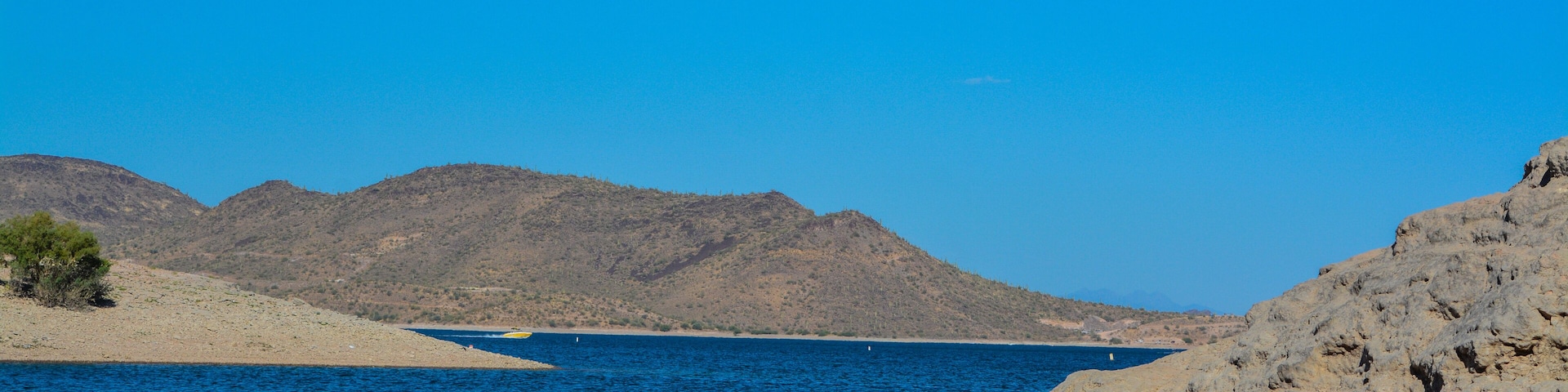 View of Lake Pleasant in Lake Pleasant Regional Park, Sonoran Desert, Arizona USA