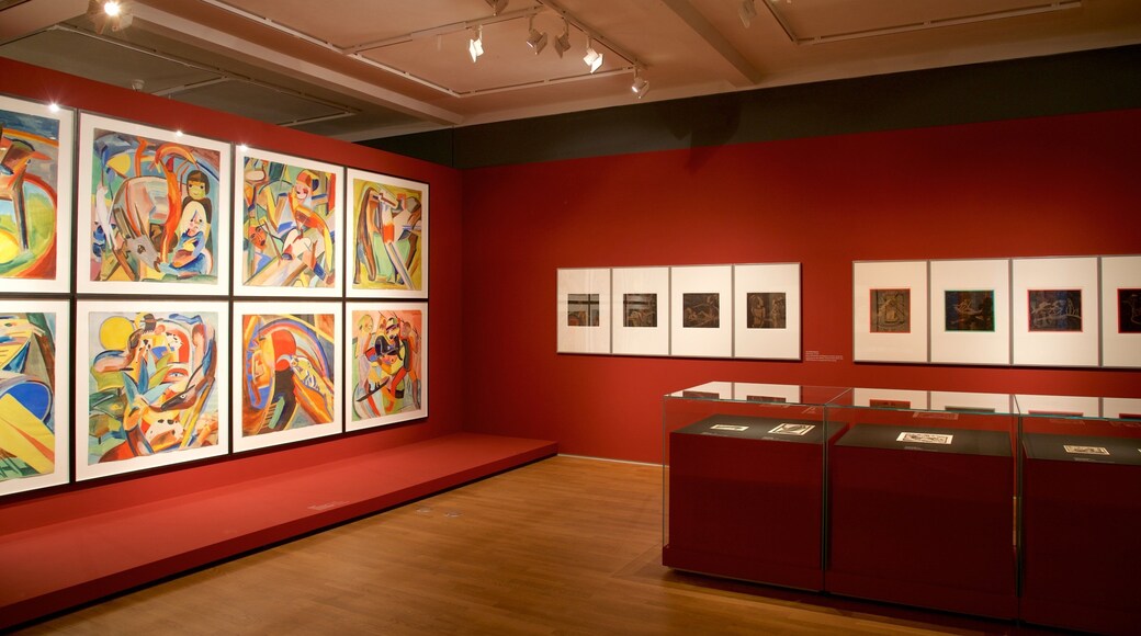 Grassi museum fasiliteter samt innendørs og kunst